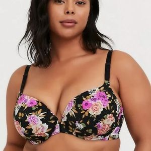 Torrid 44DD NWT
